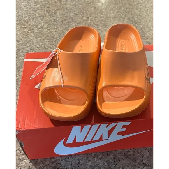 Nike React / Rejuven8 Slide Sandal Sz: 11 Color: Makeresh
